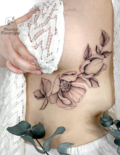 Tatouage fleur magnolia